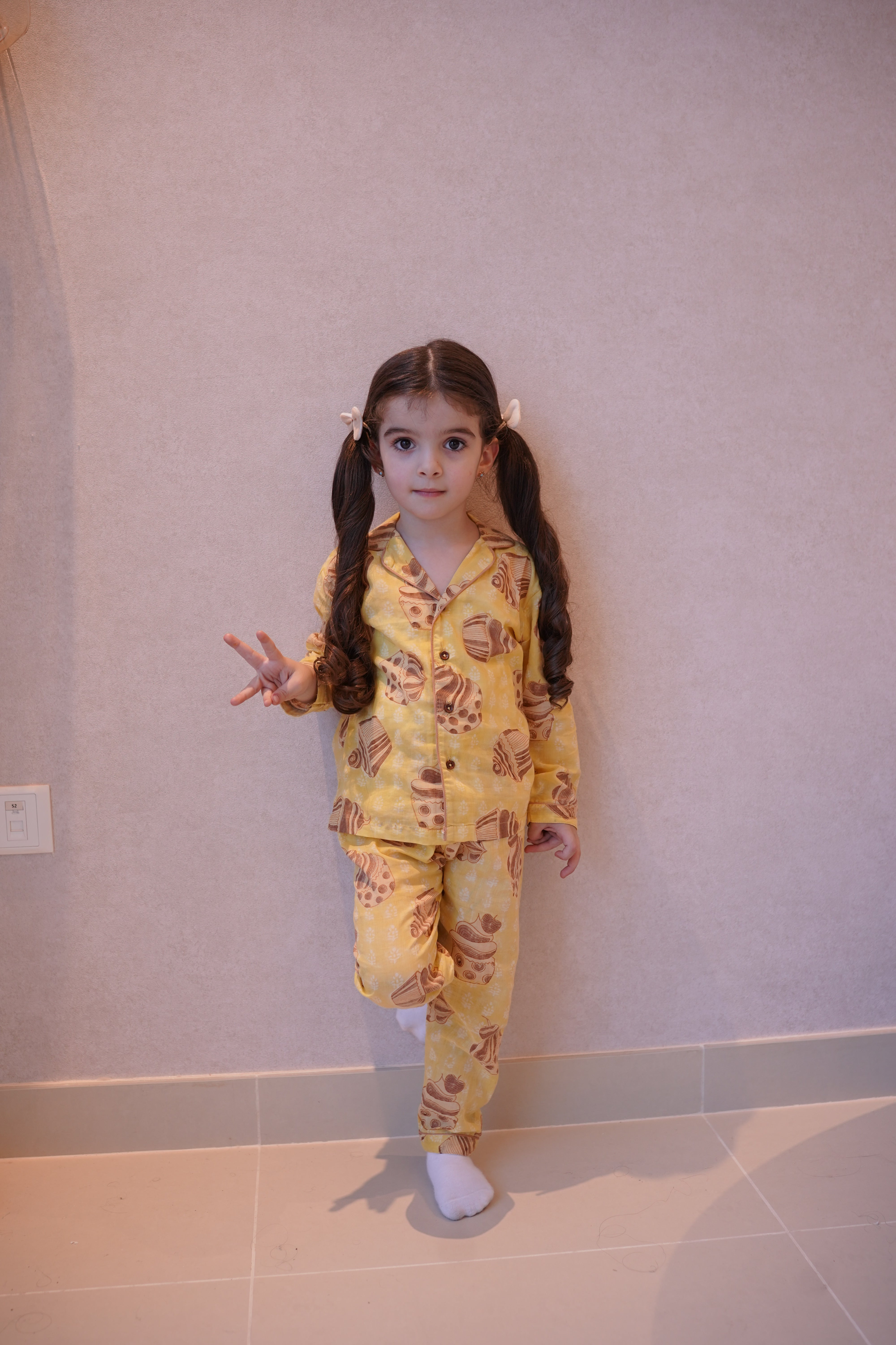 Twilight Set - Cupcake - Sun Yellow